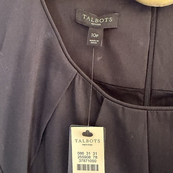 NWT Talbots Womens 10P Sleeveless Pleated Fit & Flare Black Dress Pockets Flowy - Picture 7 of 7